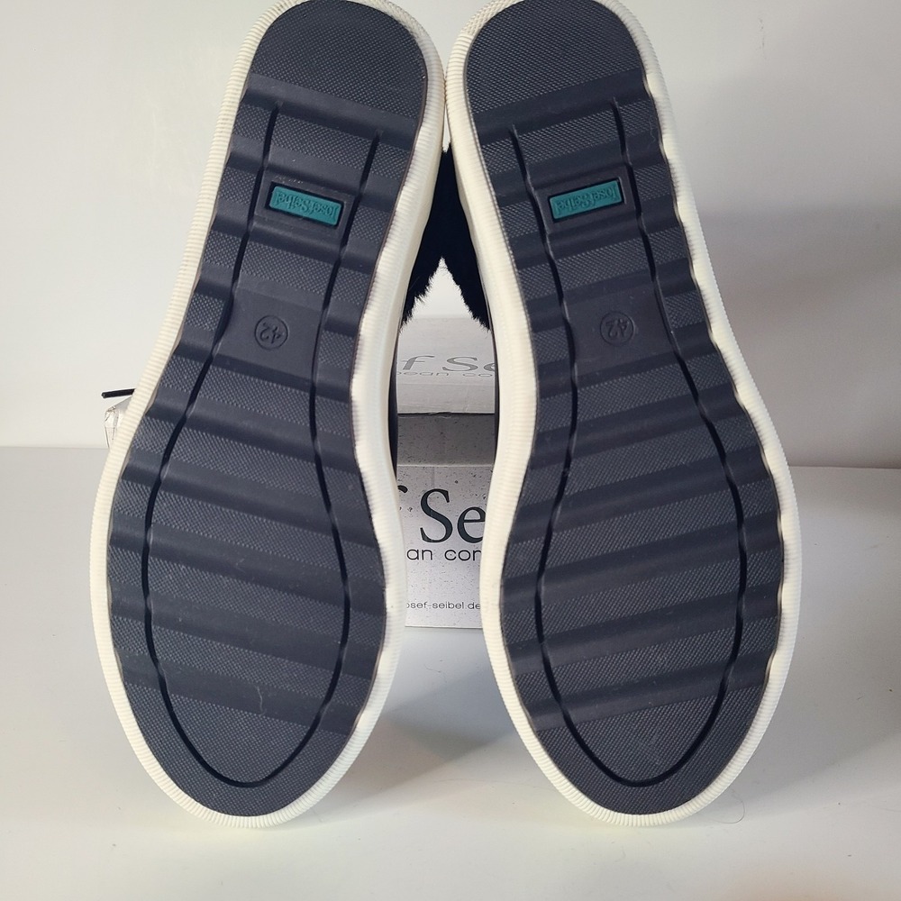 Josef Seibel Womens 42 Hillary‎ Black Leather Sneaker Shoe Boot Faux Fur 11-11.5 - Picture 3 of 6